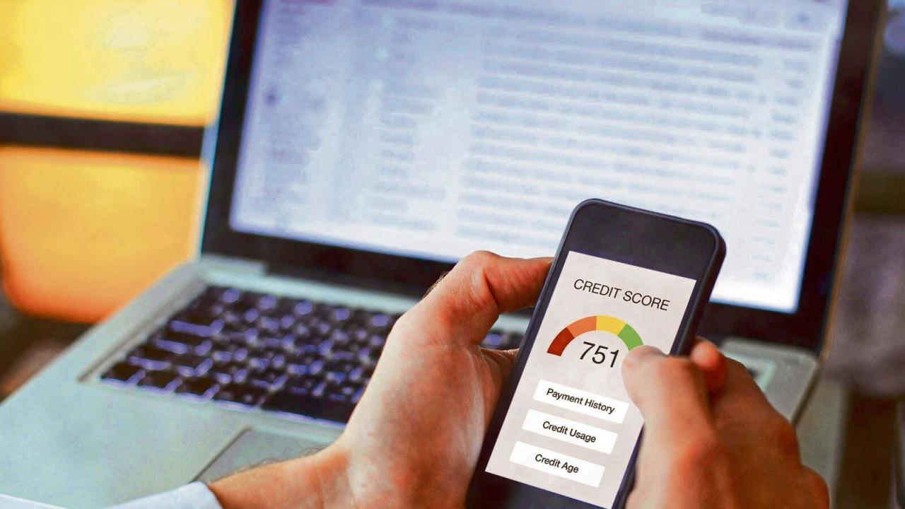 How Do Personal Loans Impact Credit Score