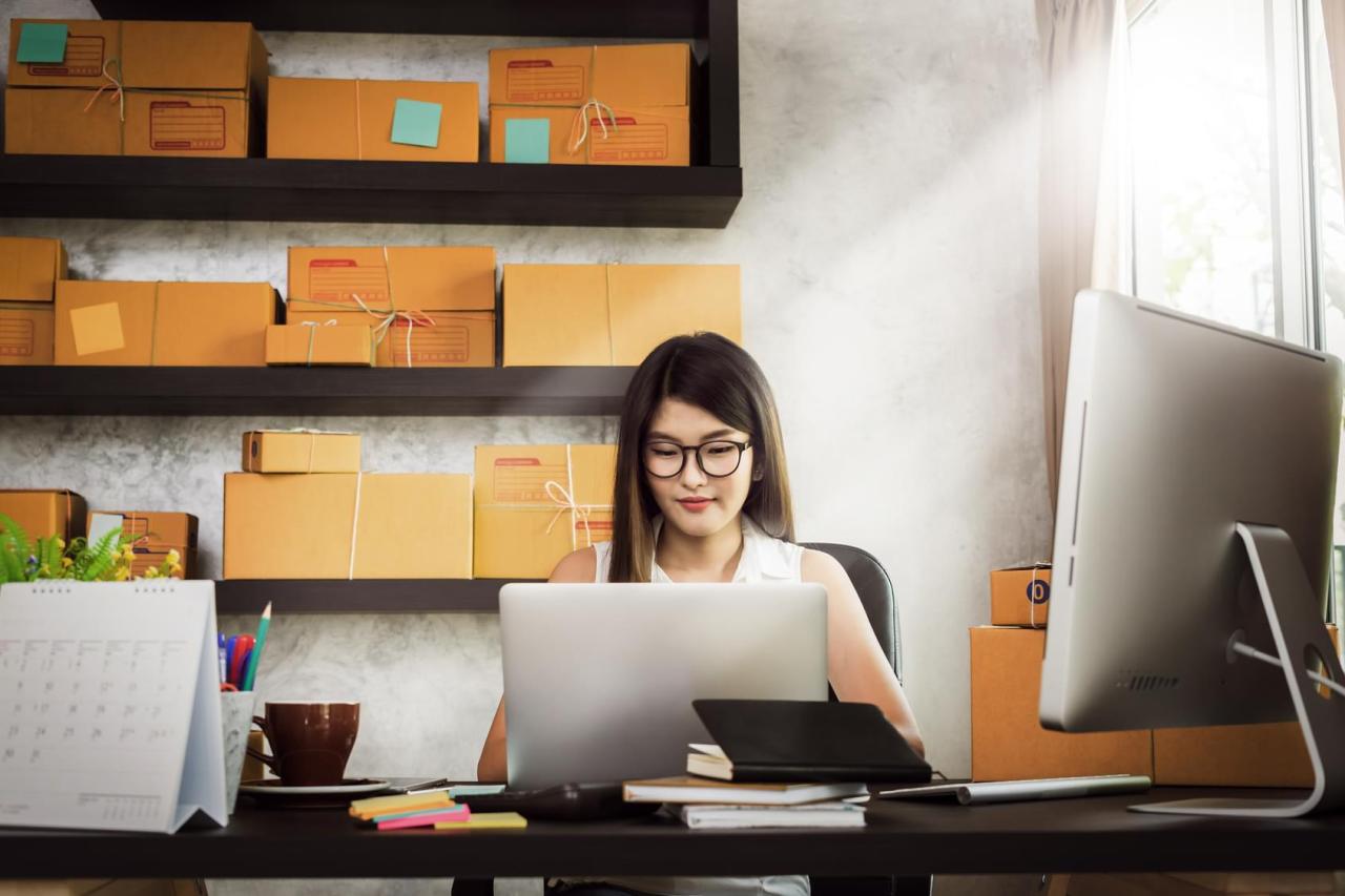 A Complete Guide to eCommerce Inventory Management | ZhenHub